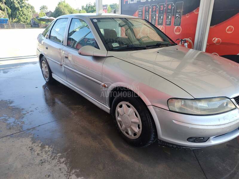 Opel Vectra B 
