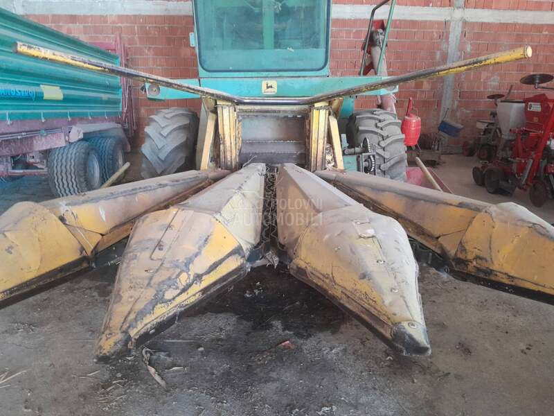 John Deere 5400