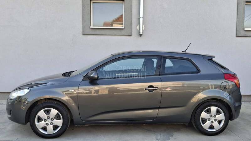 Kia cee`d 1.4 LX Fresh