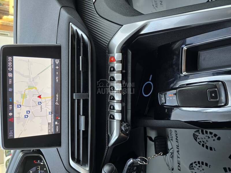 Peugeot 5008 1.6 hDi/NAV/LED/AUT