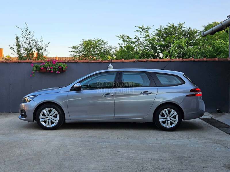 Peugeot 308 BlueHDi - Automa.tik