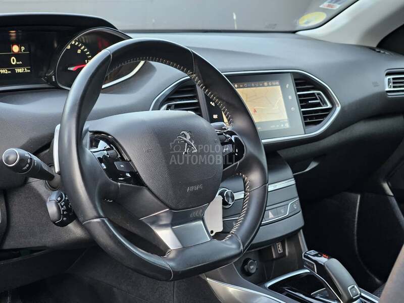 Peugeot 308 BlueHDi - Automa.tik