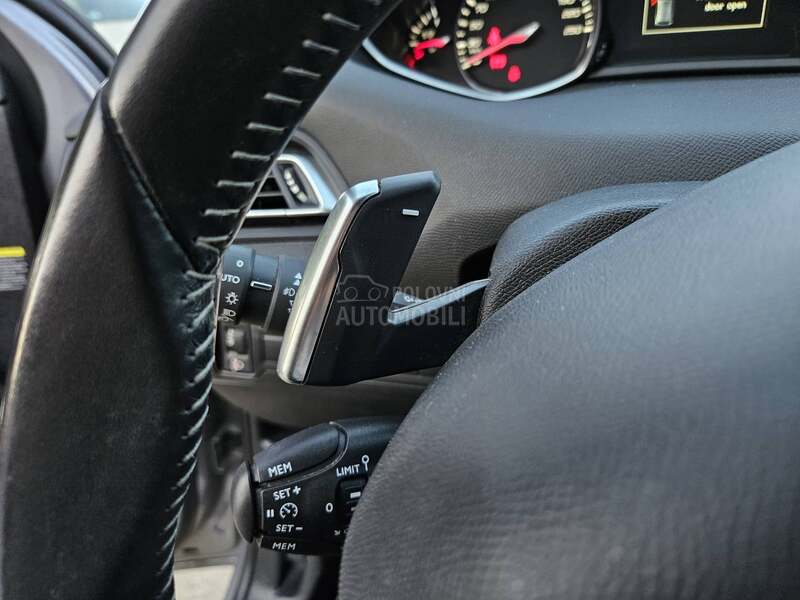Peugeot 308 BlueHDi - Automa.tik