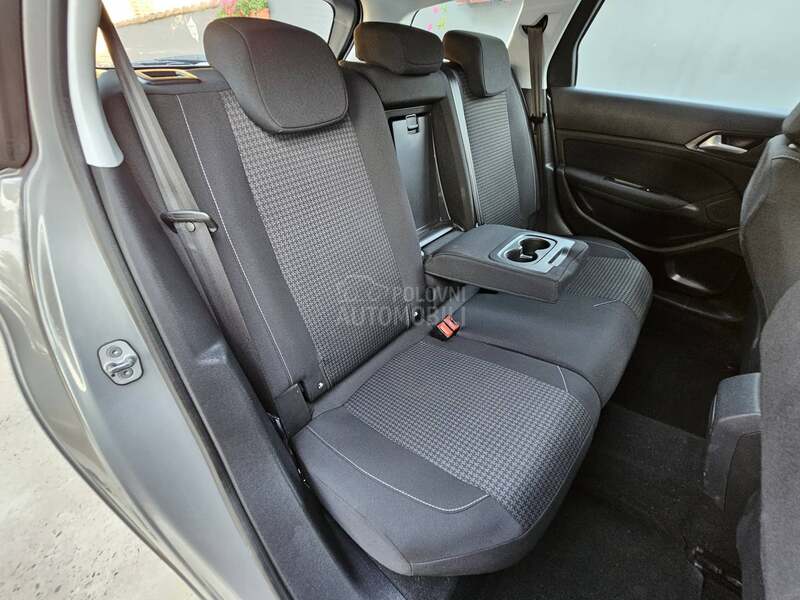 Peugeot 308 BlueHDi - Automa.tik