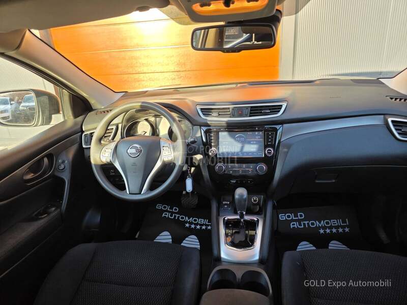 Nissan Qashqai 1.2 360 X-TRONIC FUL