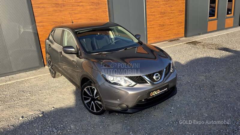 Nissan Qashqai 1.2 360 X-TRONIC FUL