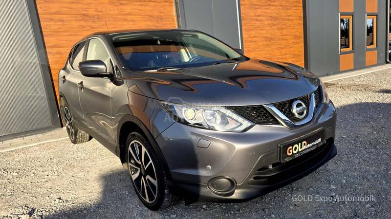 Nissan Qashqai 1.2 360 X-TRONIC FUL