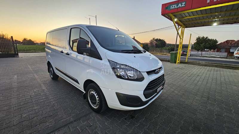 Ford Transit Custom 2.2 TDCi CH