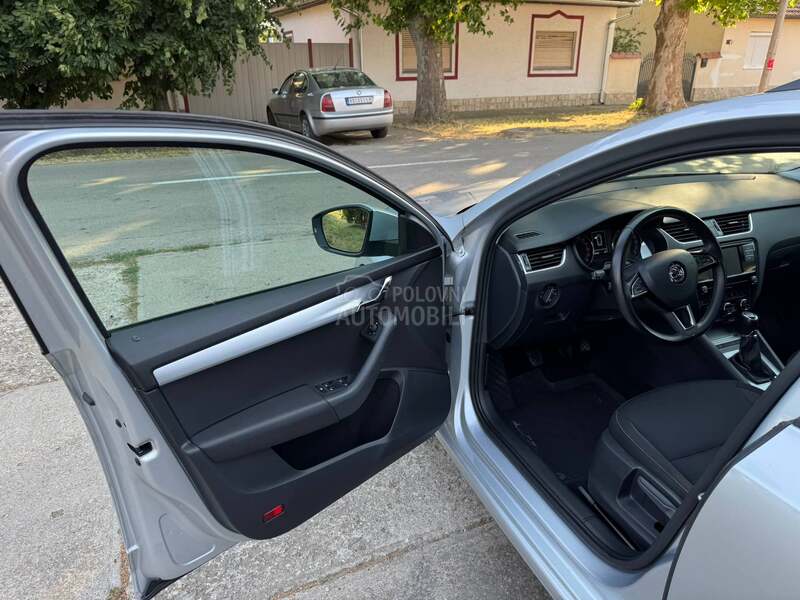 Škoda Octavia 