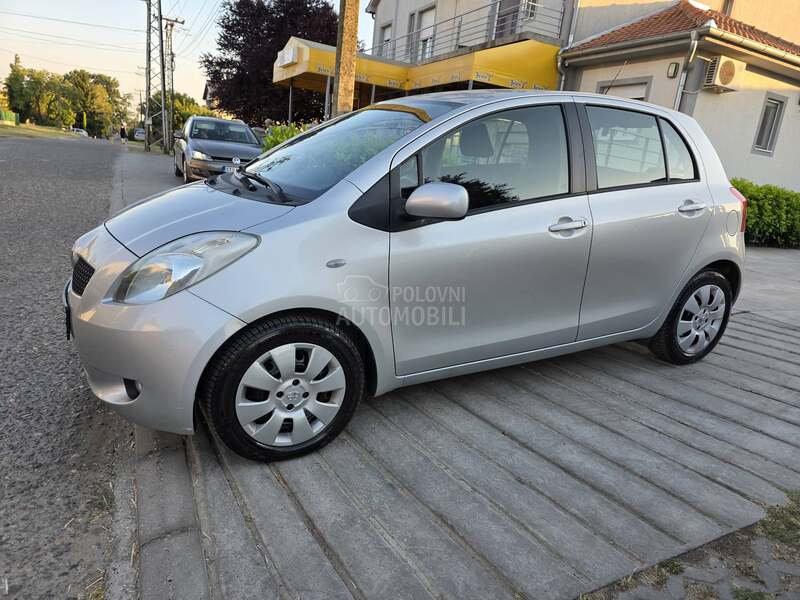 Toyota Yaris 
