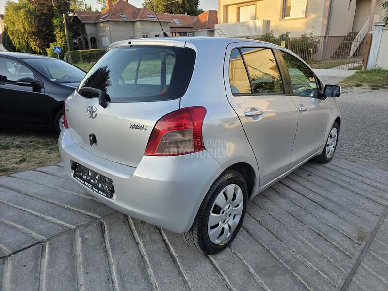 Toyota Yaris 