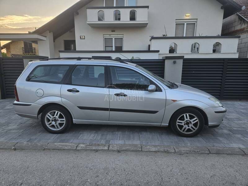 Ford Focus 