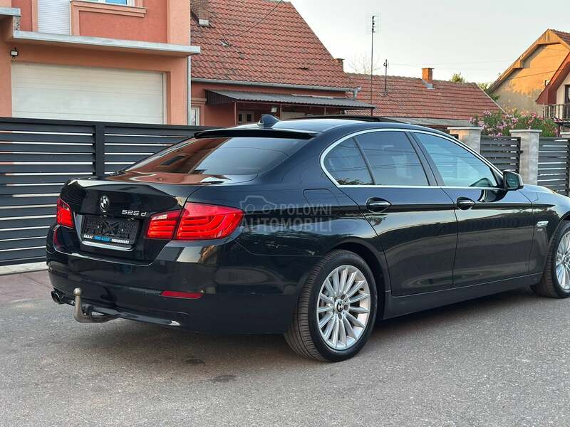 BMW 525 X-Drive/ Šiber/ Nov