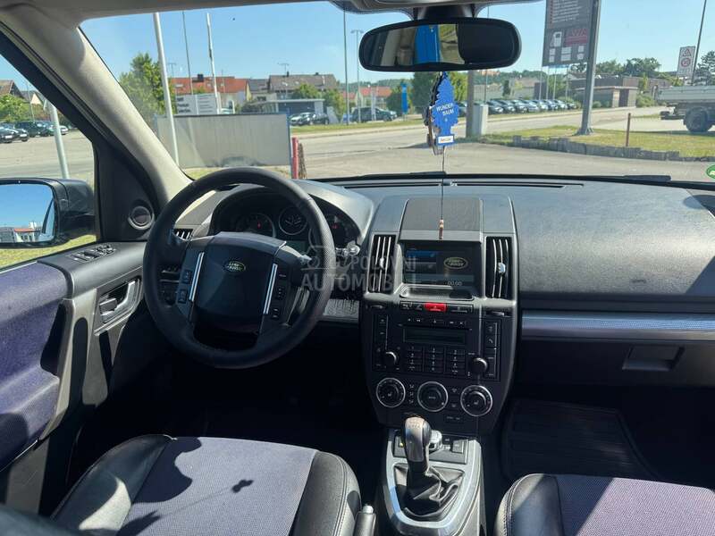 Land Rover Freelander 2,2 td4 se