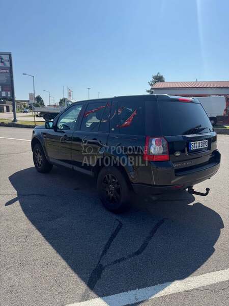 Land Rover Freelander 2,2 td4 se