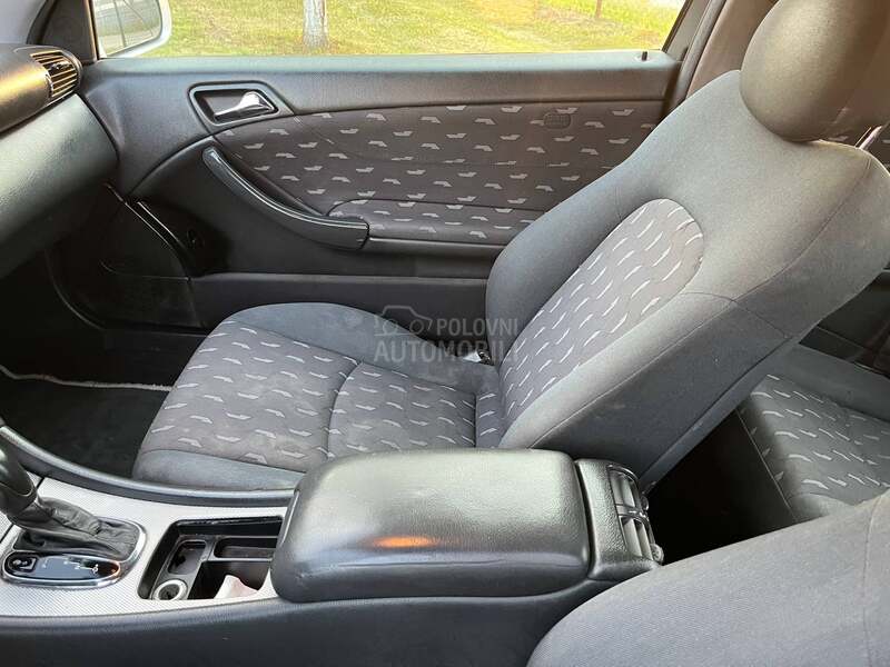 Mercedes Benz C 220 