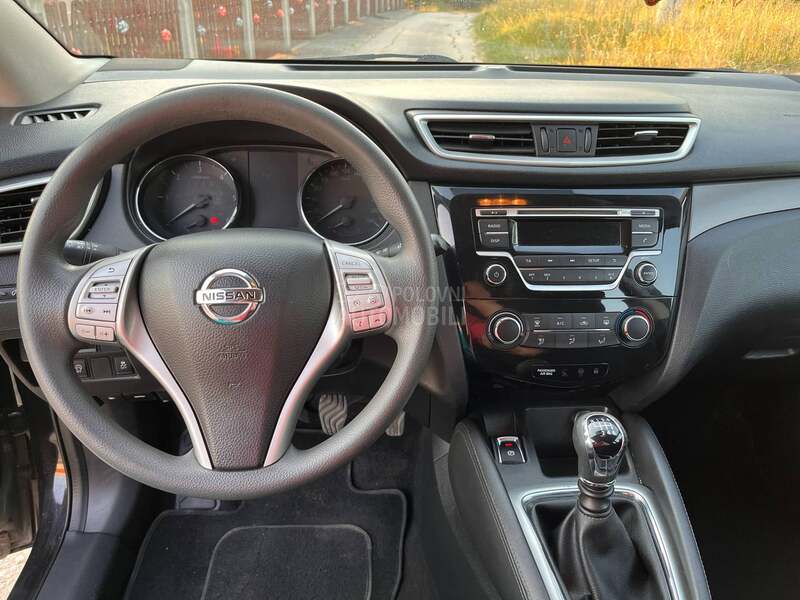 Nissan Qashqai i.z.u.z.e.t.a.n