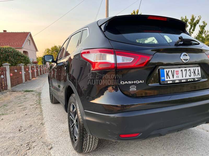 Nissan Qashqai i.z.u.z.e.t.a.n
