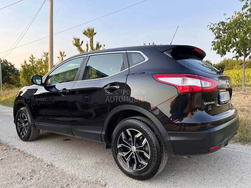 Nissan Qashqai i.z.u.z.e.t.a.n