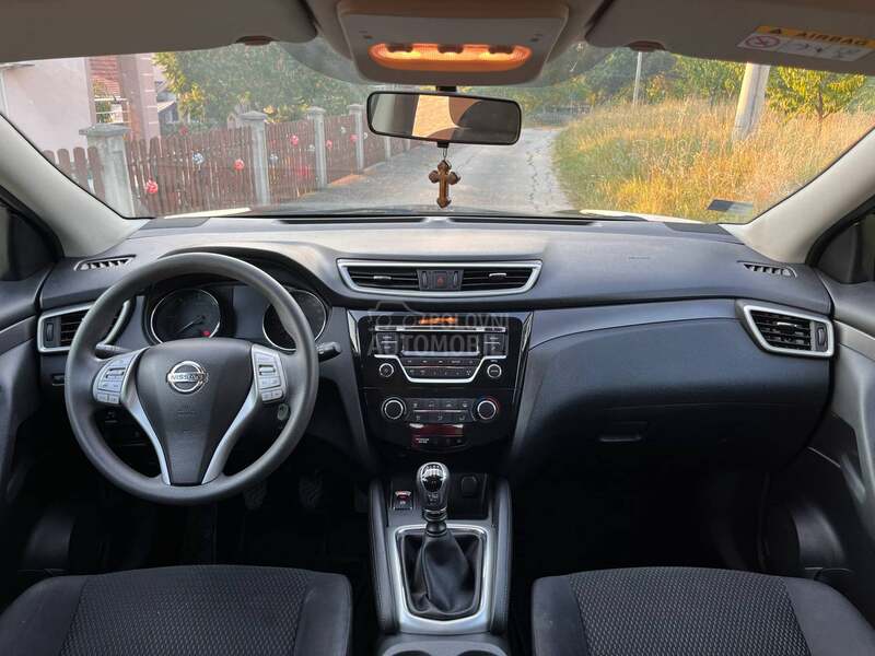 Nissan Qashqai i.z.u.z.e.t.a.n