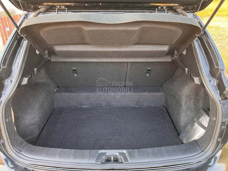 Nissan Qashqai i.z.u.z.e.t.a.n