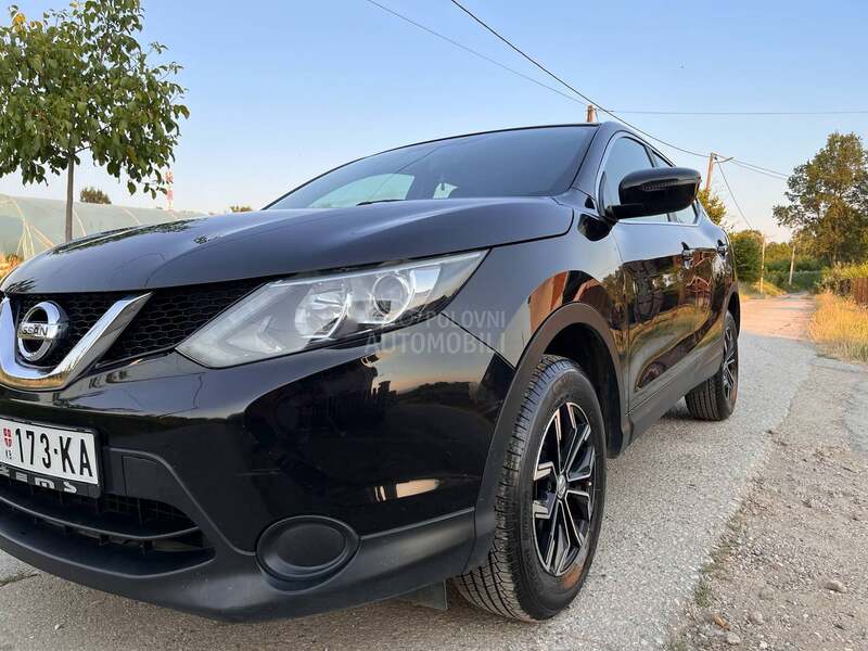 Nissan Qashqai i.z.u.z.e.t.a.n