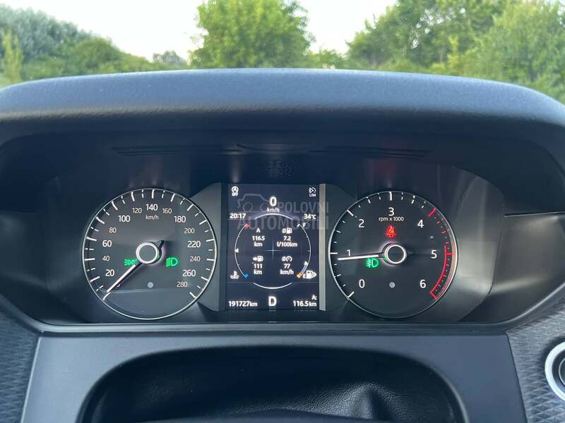 Land Rover Range Rover Velar 2.0d / R Dynamic
