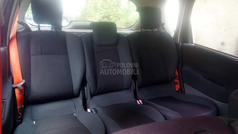 Renault Scenic J.E.D.I.N.S.T.V.E.N.