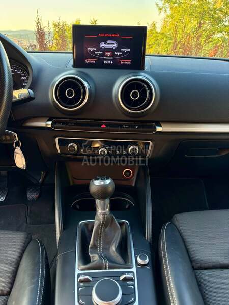 Audi A3 1.6 TDI SLine