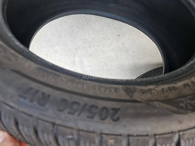 Esa Tecar 205/50 R17 Zimska