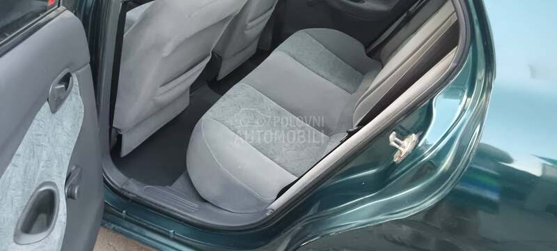 Daewoo Nubira 