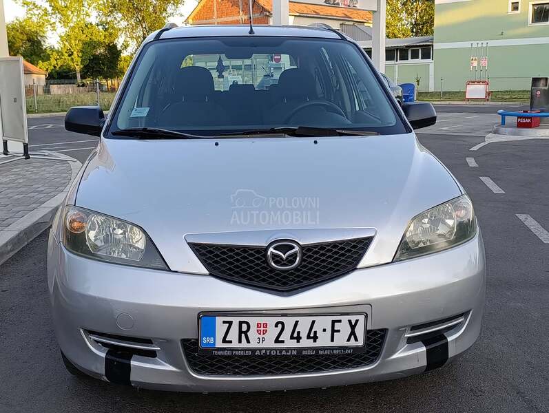 Mazda 2 