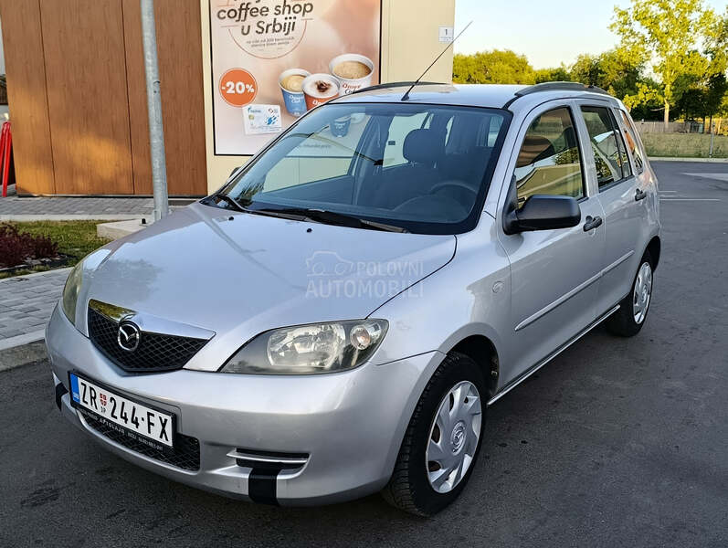 Mazda 2 
