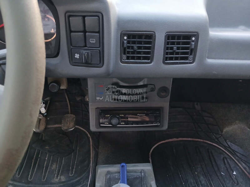 Zastava 101 1.1