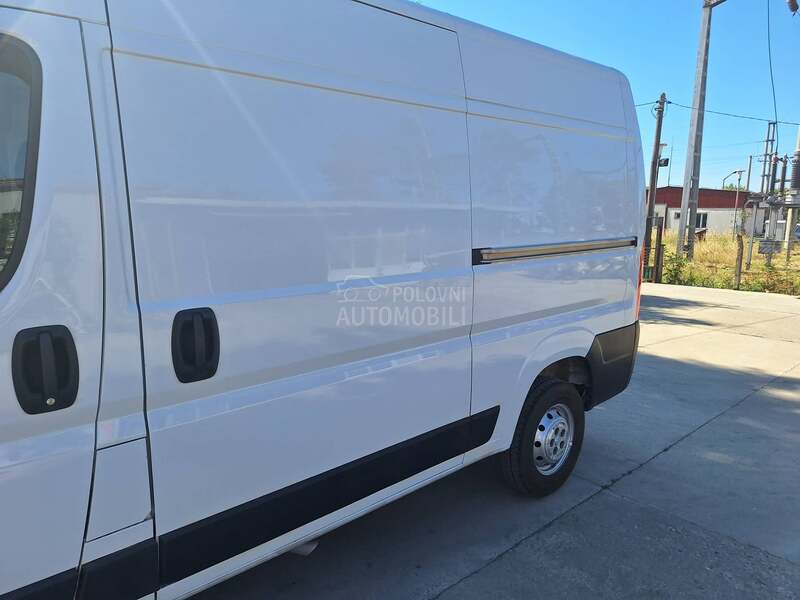 Peugeot Boxer 2.2 HDI/Opis