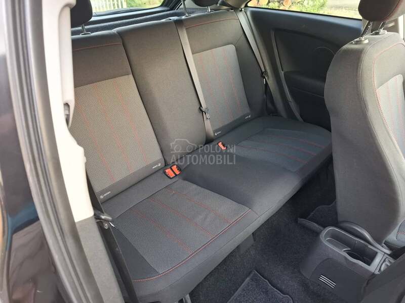 Opel Corsa D 1.4 i, Enyoj