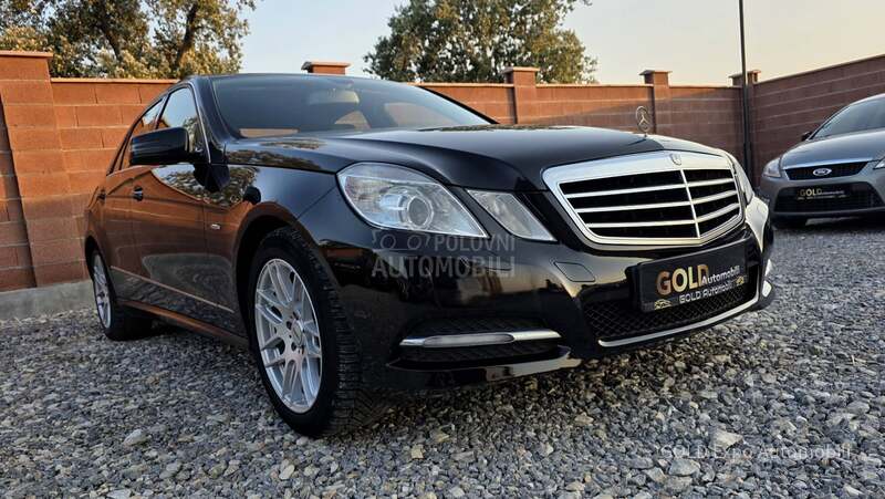 Mercedes Benz E 220 2.1 CDi AVANTGARD