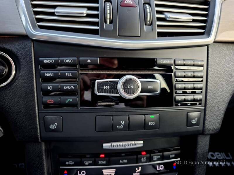 Mercedes Benz E 220 2.1 CDi AVANTGARD