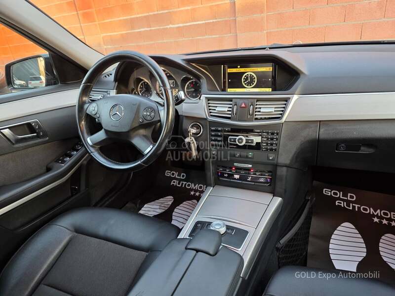 Mercedes Benz E 220 2.1 CDi AVANTGARD