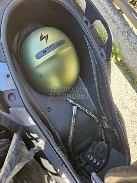 Yamaha xmax x max 400