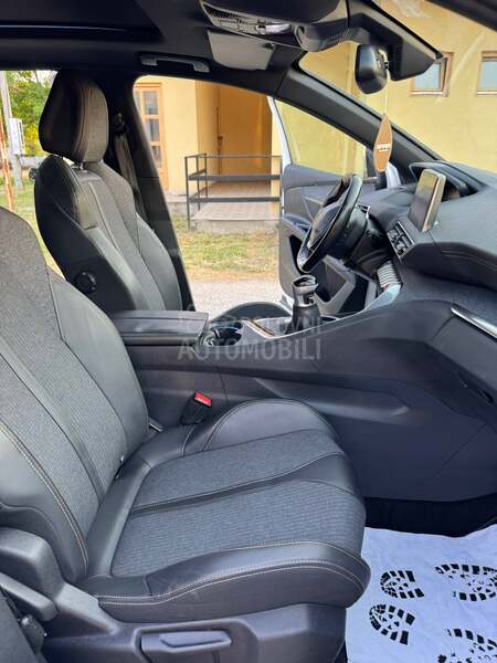 Peugeot 3008 1.6HDI/GT-LINE/PERLA