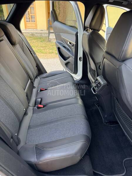 Peugeot 3008 1.6HDI/GT-LINE/PERLA