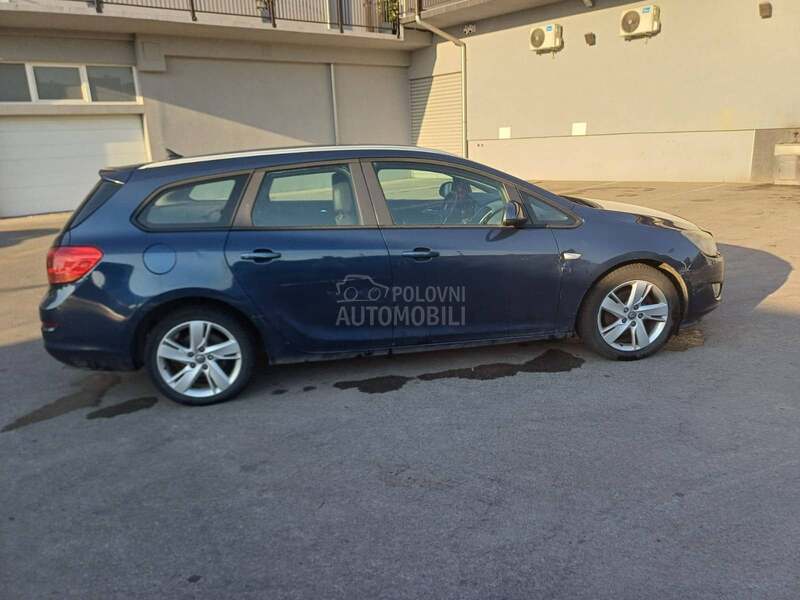 Opel Astra J 1.7.CDTI ECO FLEX