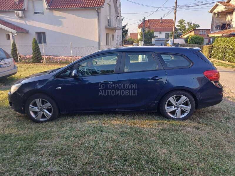 Opel Astra J 1.7.CDTI ECO FLEX