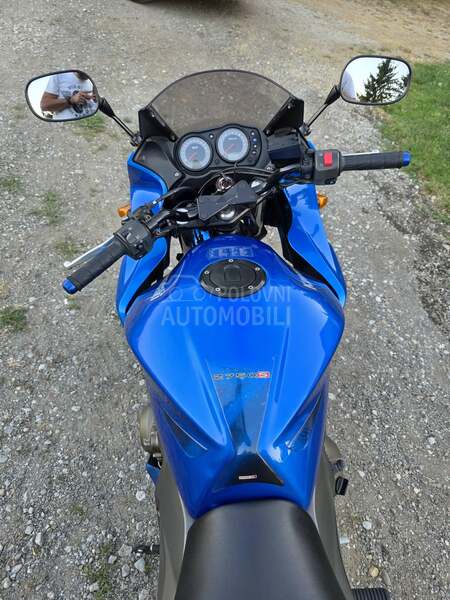 Kawasaki z750s