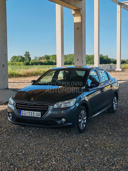 Peugeot 301 VTi Active