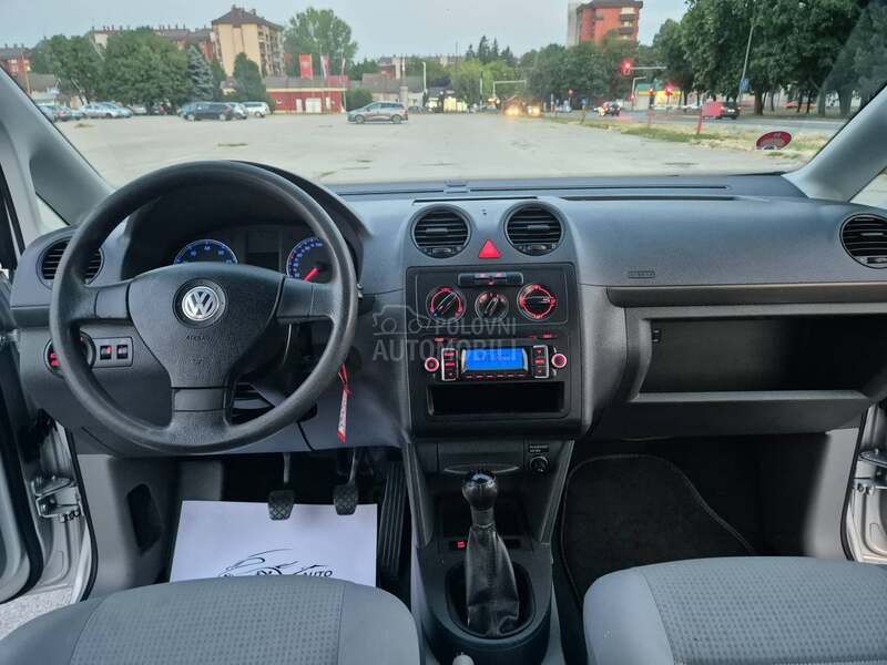 Volkswagen Caddy 1.6 BESPREK0RAN