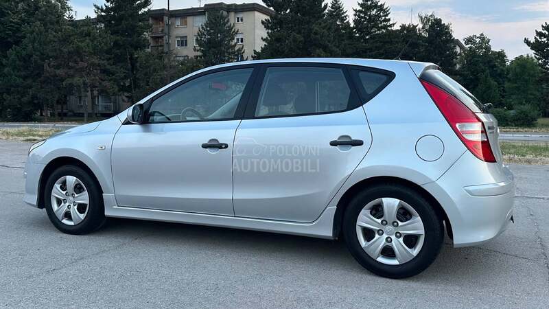 Hyundai i30 1.6 CRDI N0V00