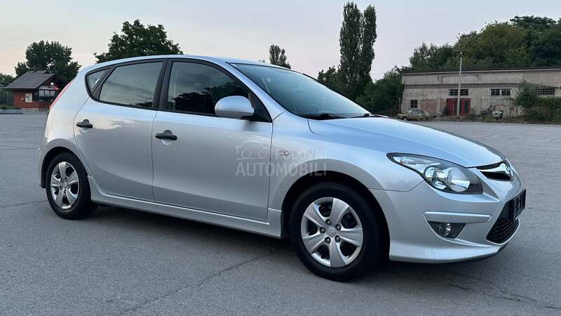 Hyundai i30 1.6 CRDI N0V00