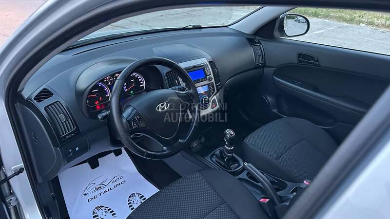 Hyundai i30 1.6 CRDI N0V00